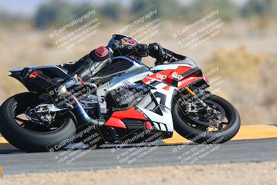 media/Jan-14-2024-SoCal Trackdays (Sun) [[2e55ec21a6]]/Turn 16 Set 1 (1115am)/